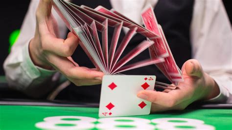 14 Tips on How to Deal Blackjack Like a Pro .